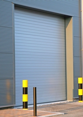 Brama rolowana z izolowanych profili stalowych THERMICHROLL